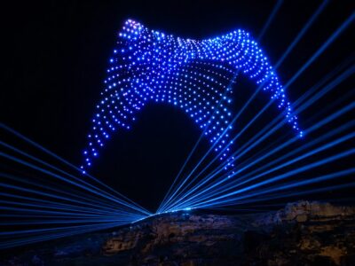 espectáculo de drones en Matera realizado por Allumee