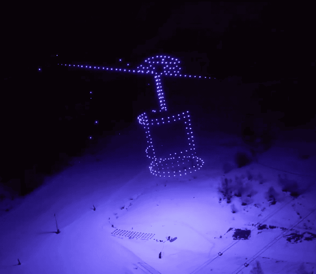 cabine de telepherique formée par des drones