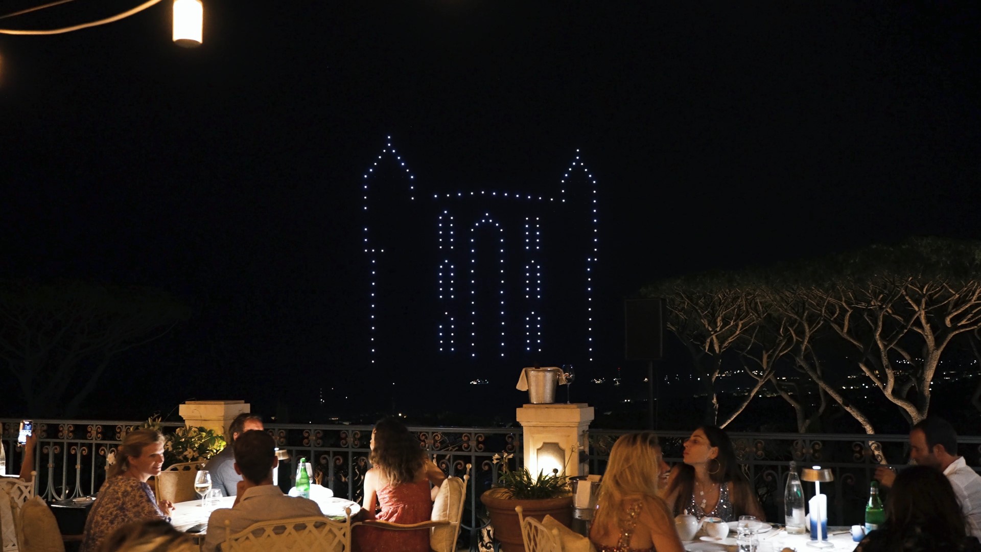 عروض الطائرات بدون طيار